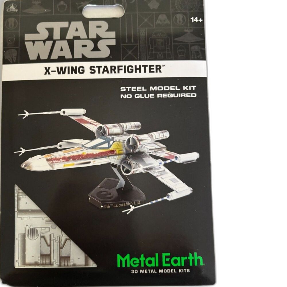 Disney Parks Star Wars X Wing Starfighter Steel Metal Earth 3D Model Kit-New!